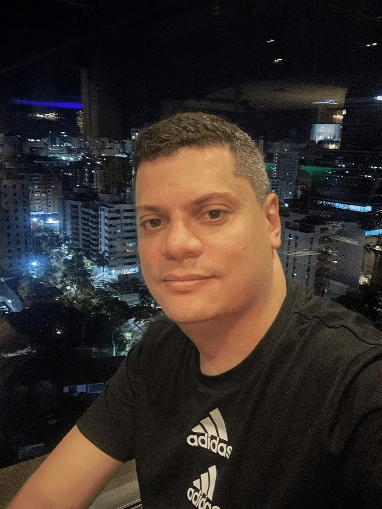 Lázaro Nixon